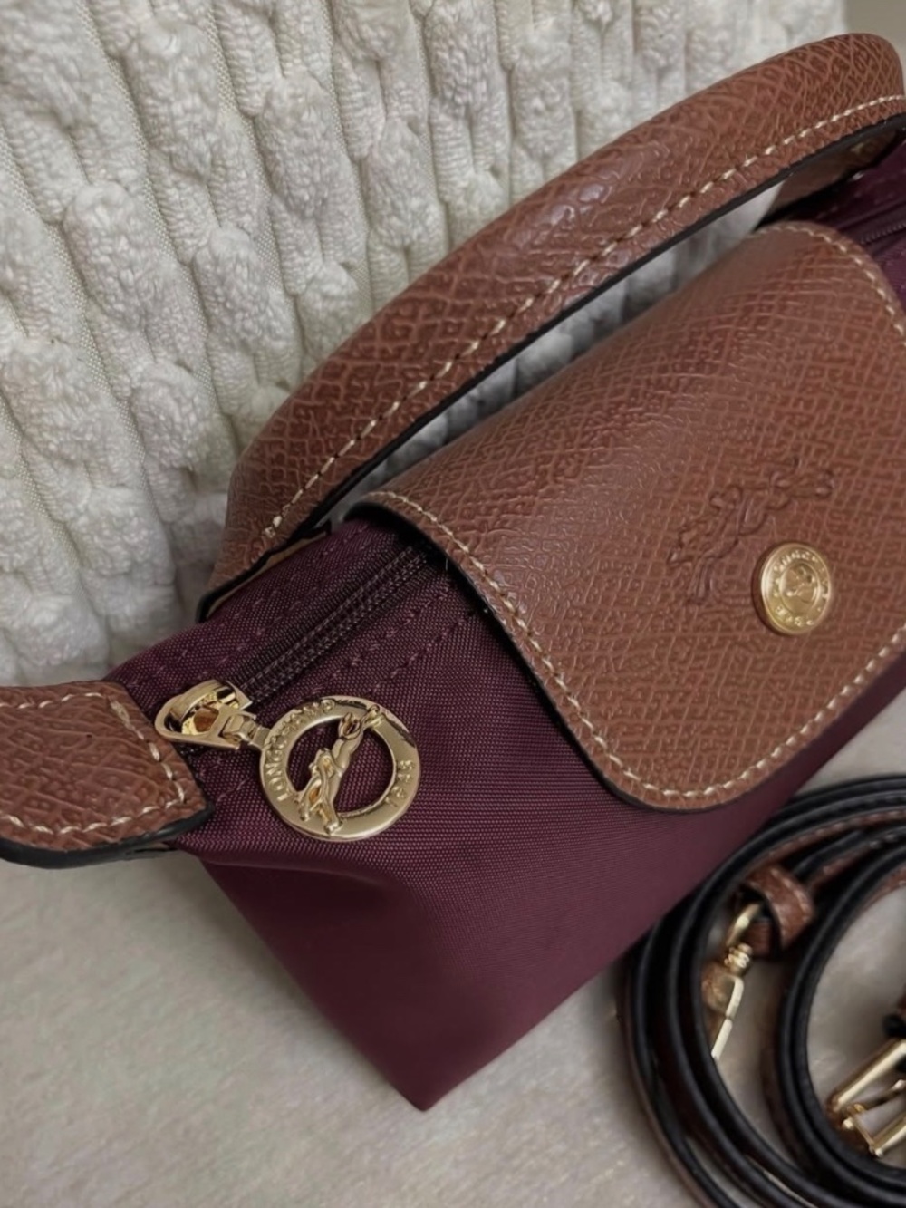 New Longchamp mini burgundy - Picture 4 of 7